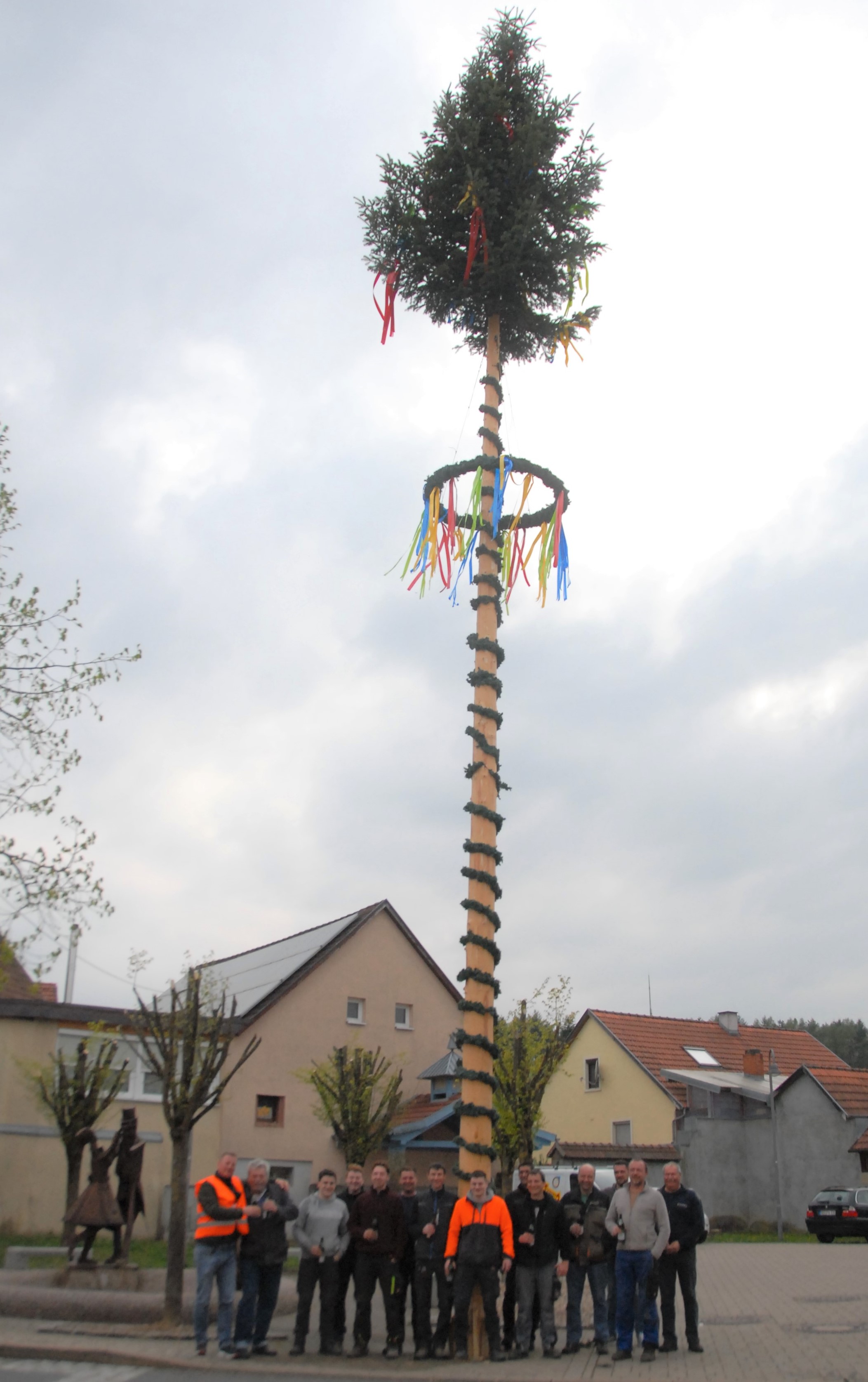 Maibaum 2